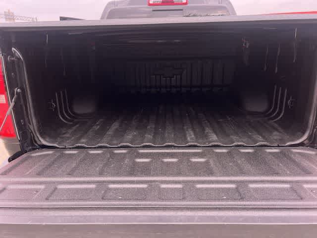 Thumbnail: 2021 Chevrolet Colorado - 20