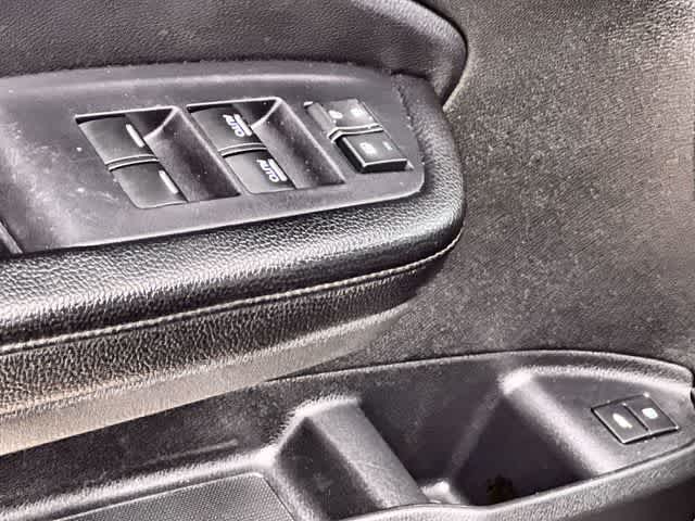 Thumbnail: 2019 Honda Pilot - 30