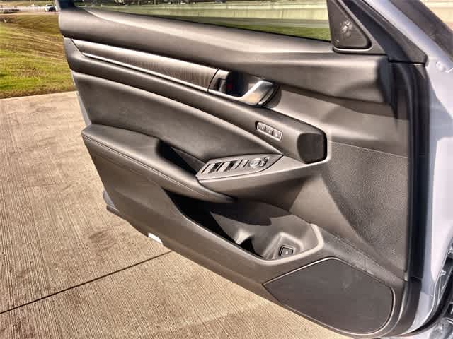 Thumbnail: 2022 Honda Accord - 30