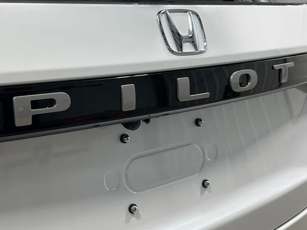 Thumbnail: 2026 Honda Pilot - 7