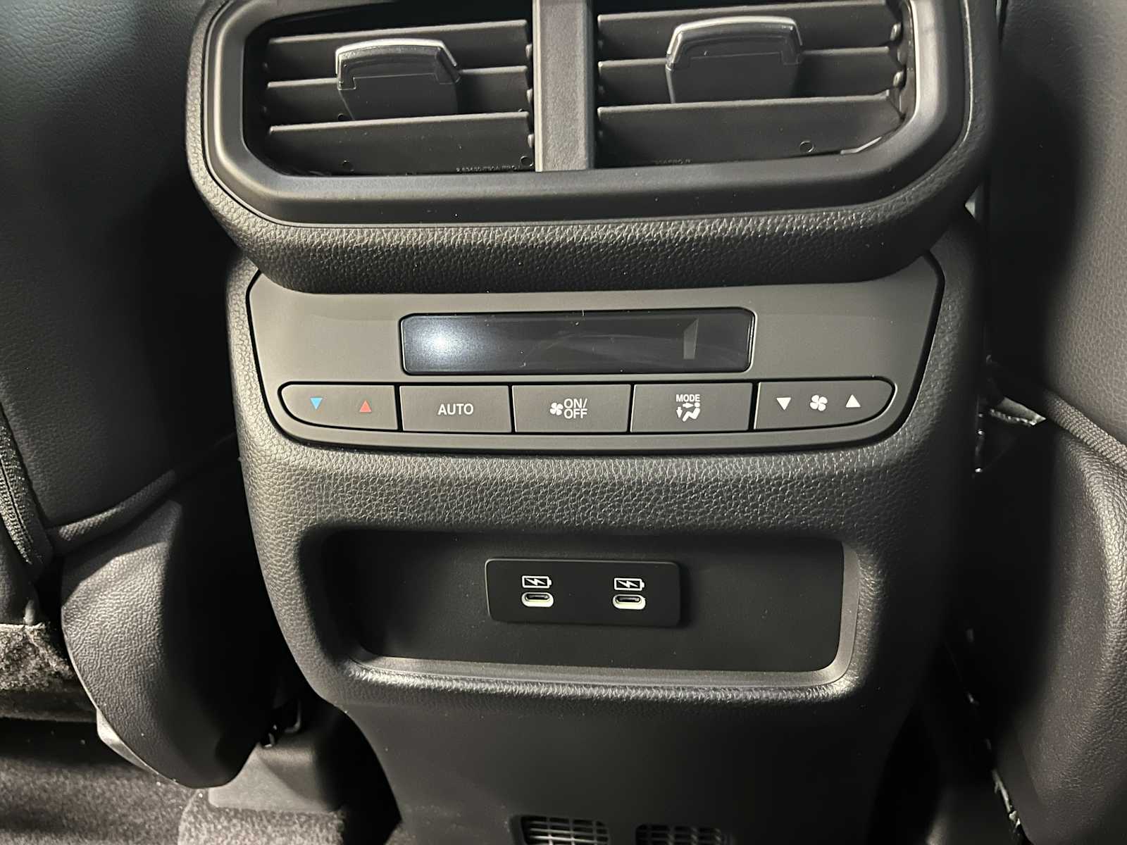 Thumbnail: 2026 Honda Pilot - 22