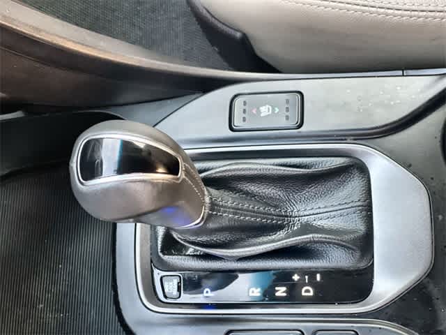 Thumbnail: 2016 Hyundai Santa Fe - 16