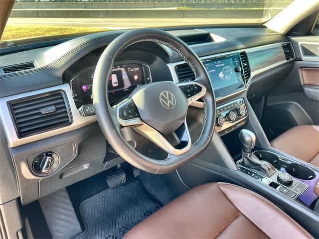 Thumbnail: 2021 Volkswagen Atlas - 15