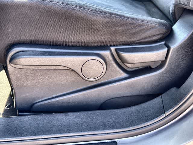 Thumbnail: 2015 Nissan Rogue - 30