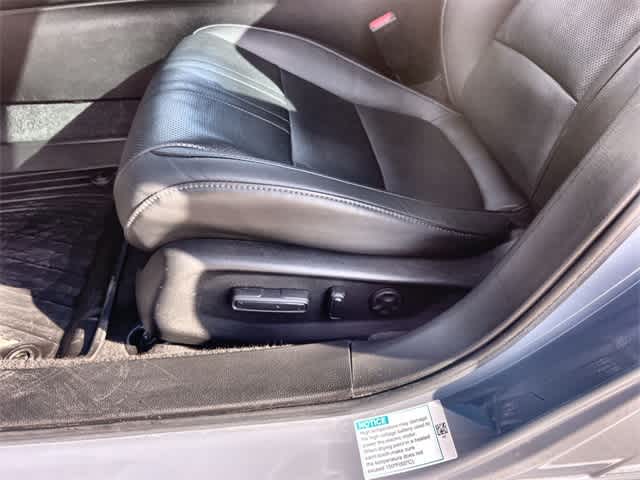 Thumbnail: 2022 Honda Accord - 31