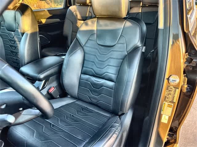 Thumbnail: 2022 Kia Telluride - 11