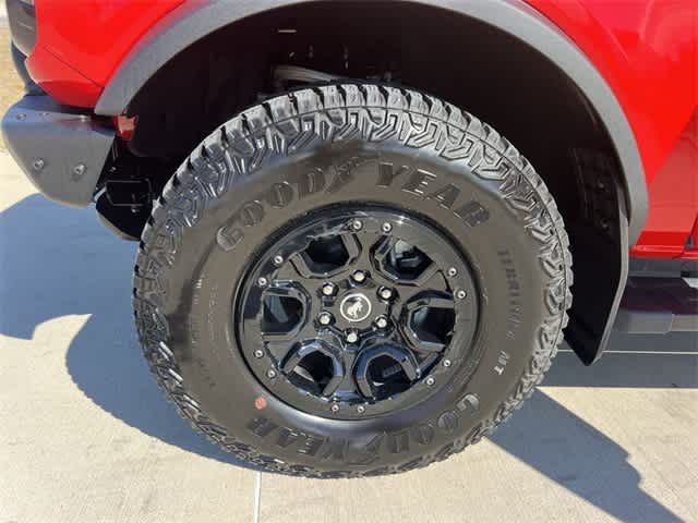 Thumbnail: 2024 Ford Bronco - 9