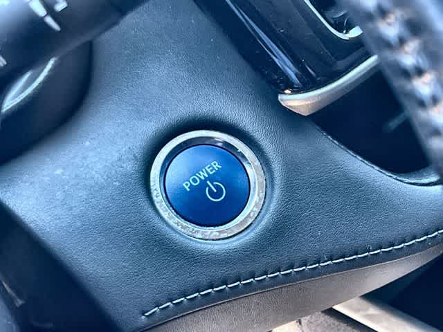 Thumbnail: 2022 Toyota Highlander - 28