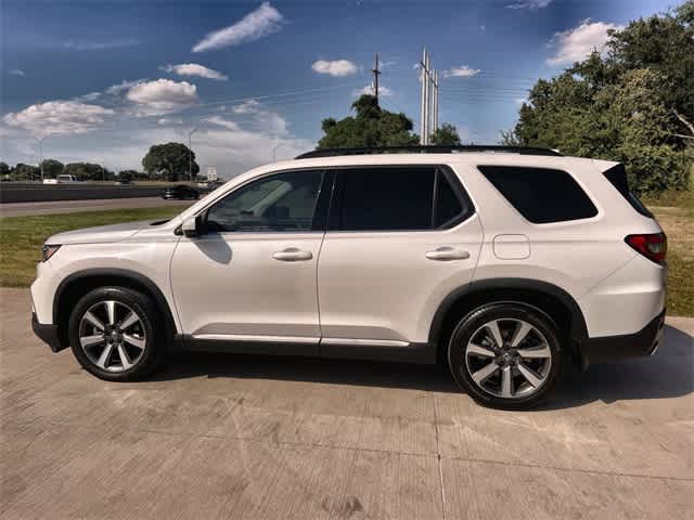 Thumbnail: 2023 Honda Pilot - 4
