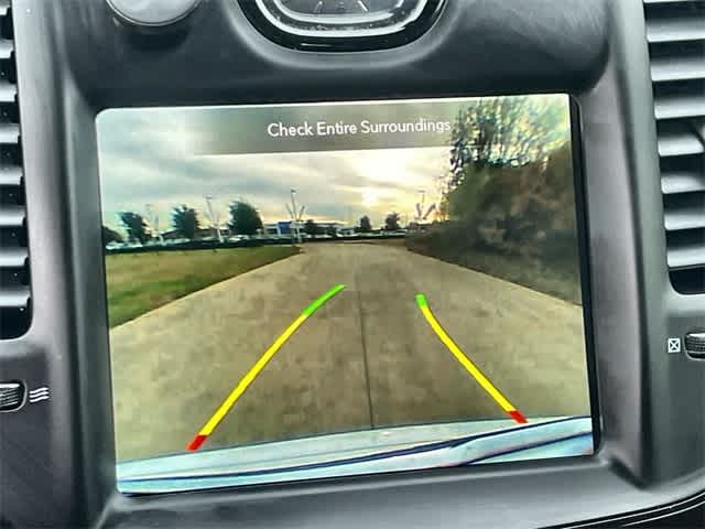 Thumbnail: 2018 Chrysler 300 - 26