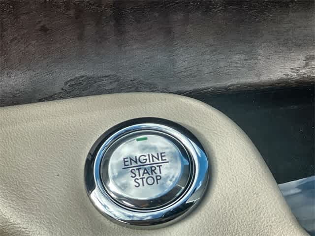 Thumbnail: 2020 Lincoln Aviator - 28