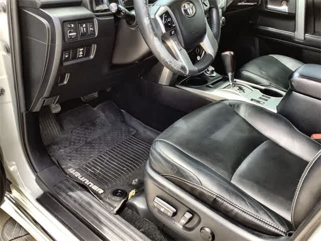 2017 Toyota 4Runner Limited 3