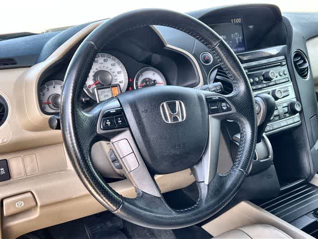 Thumbnail: 2015 Honda Pilot - 17