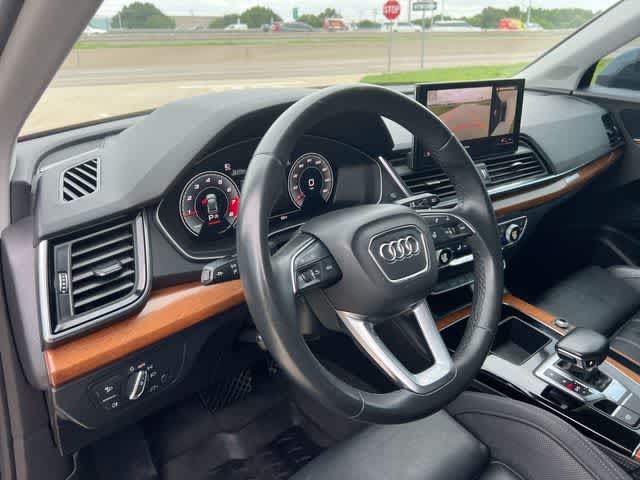 Thumbnail: 2021 Audi Q5 - 13