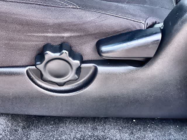 Thumbnail: 2019 Toyota Tacoma - 31