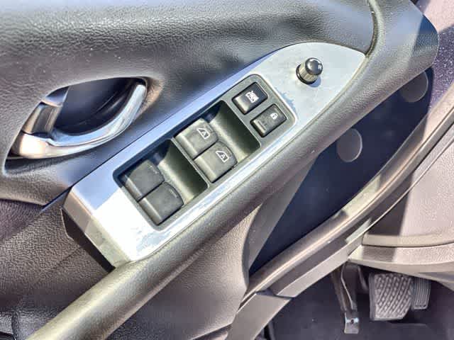 Thumbnail: 2013 Nissan Murano - 29