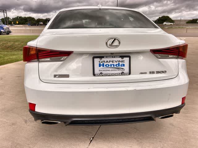 Thumbnail: 2017 Lexus IS - 6