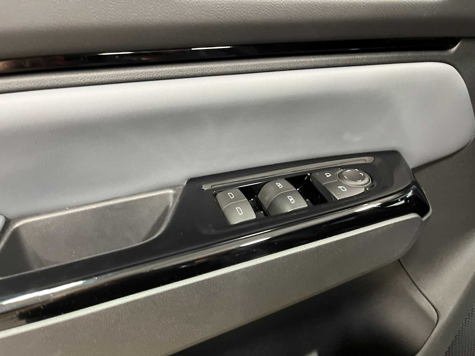 Thumbnail: 2025 Honda Prologue - 15