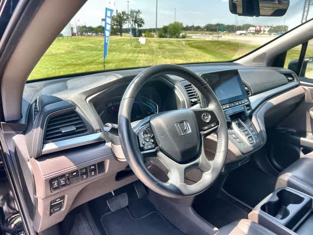 Thumbnail: 2020 Honda Odyssey - 14
