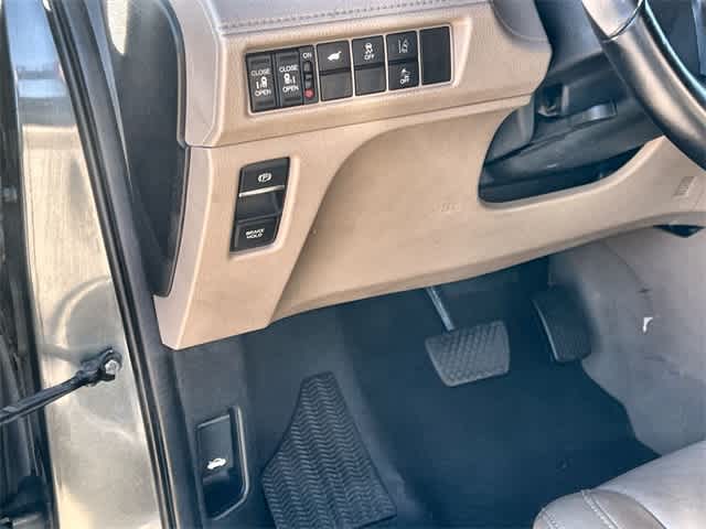 Thumbnail: 2020 Honda Odyssey - 29