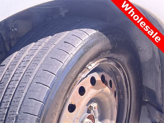 Thumbnail: 2013 Nissan Cube - 23