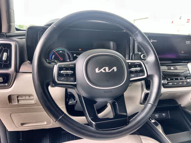 Thumbnail: 2022 Kia Sorento - 17