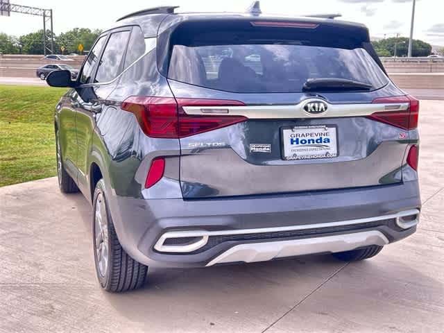 2021 Kia Seltos S 5