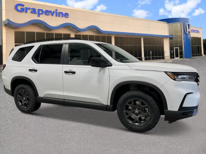 Thumbnail: 2025 Honda Pilot - 9