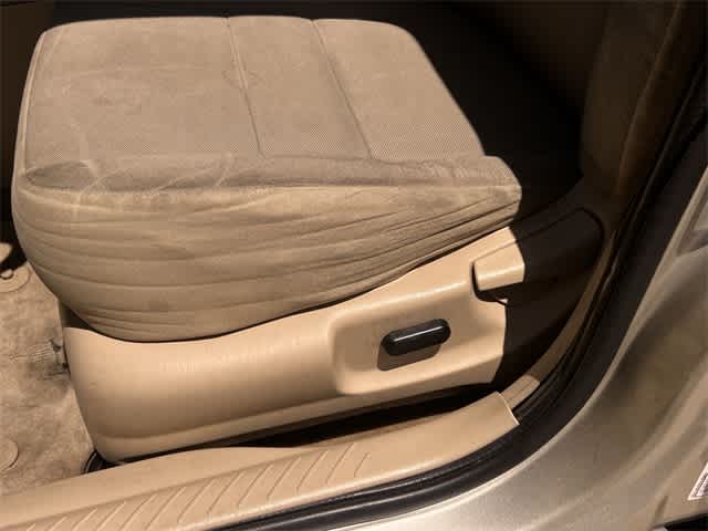 Thumbnail: 2012 Ford Escape - 29
