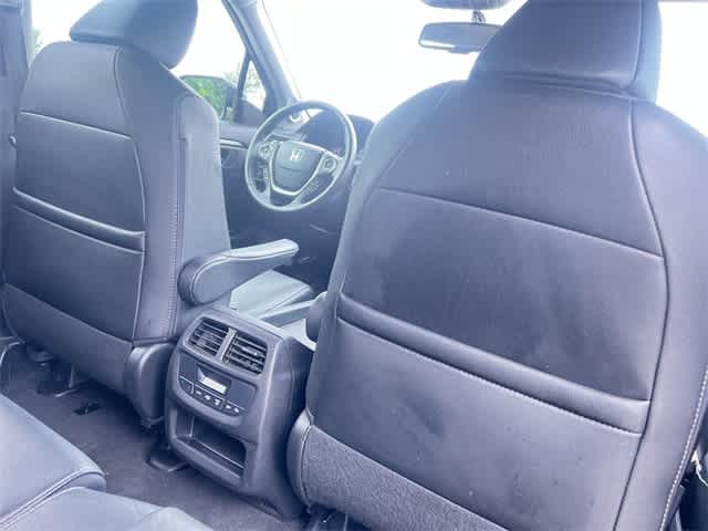 Thumbnail: 2017 Honda Pilot - 14