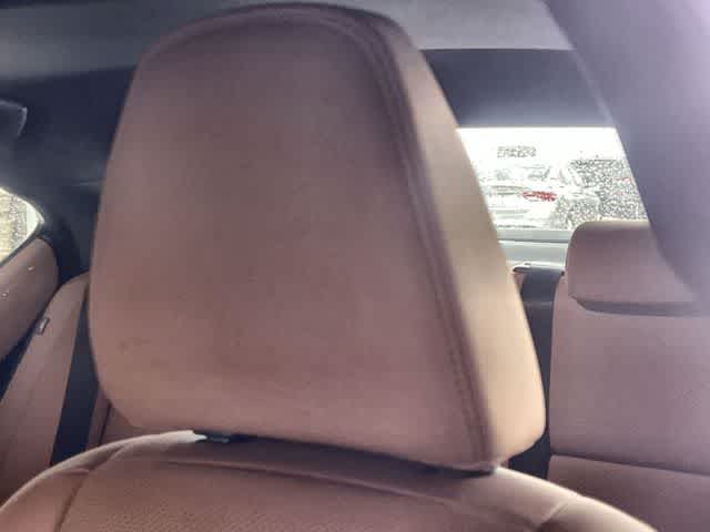 Thumbnail: 2025 Lexus IS - 25