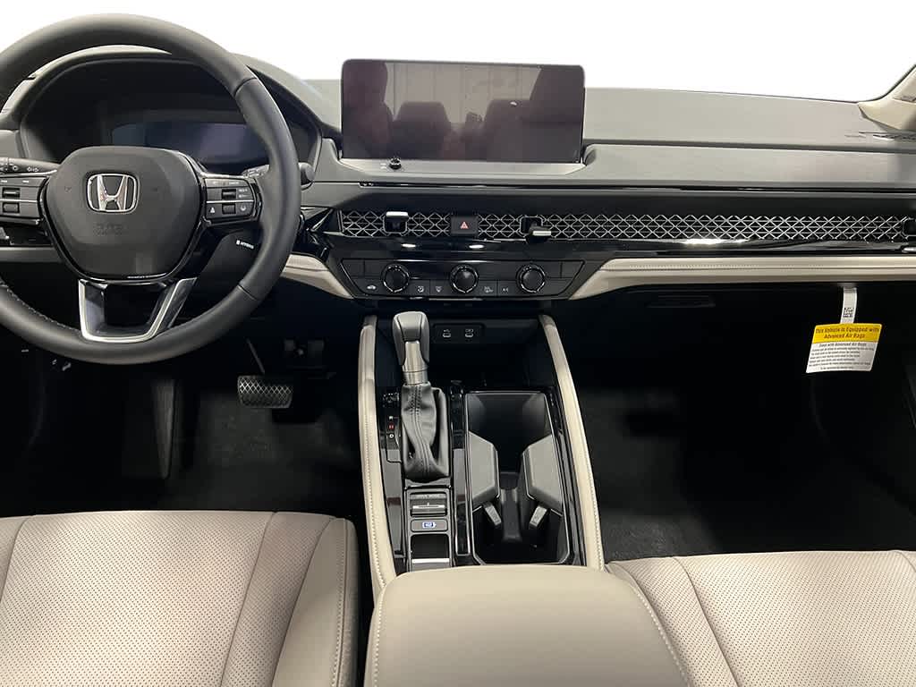 Thumbnail: 2025 Honda Accord - 17