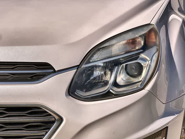 Thumbnail: 2017 Chevrolet Equinox - 24