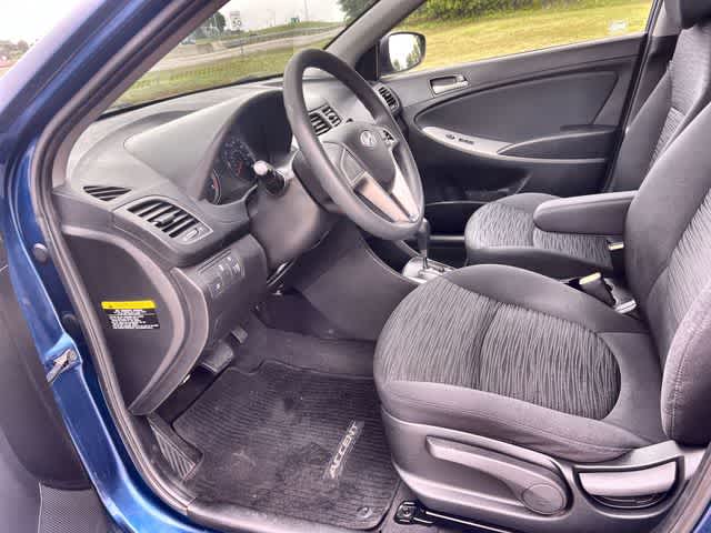 Thumbnail: 2015 Hyundai Accent - 3