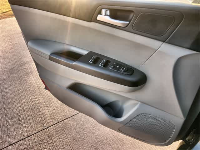 Thumbnail: 2022 Kia Sportage - 30