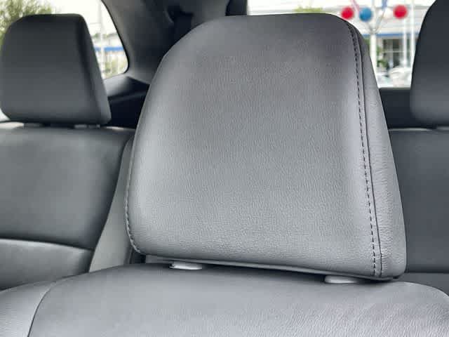 Thumbnail: 2018 Honda Pilot - 25