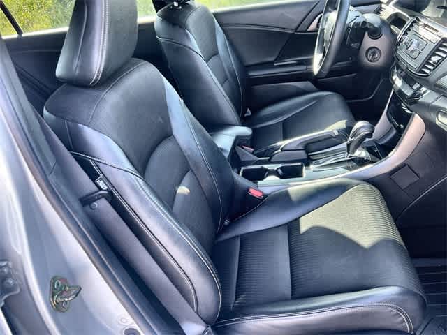 Thumbnail: 2016 Honda Accord - 12