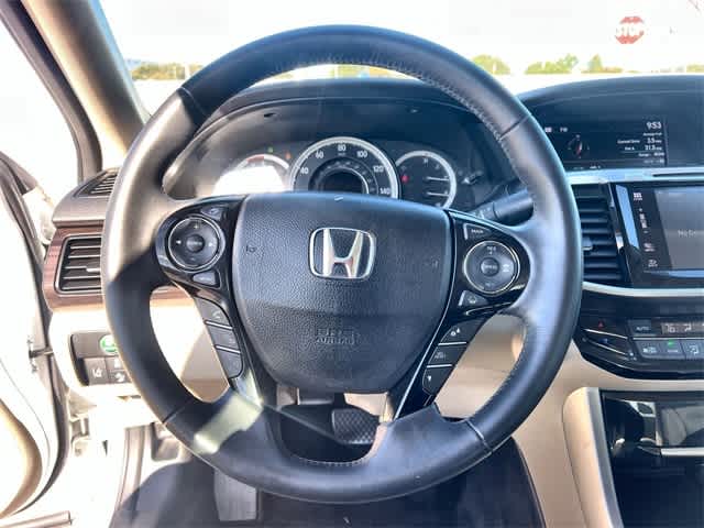 Thumbnail: 2017 Honda Accord - 17
