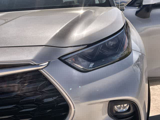 Thumbnail: 2022 Toyota Highlander - 24