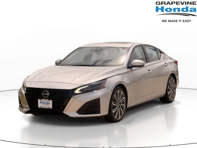 Thumbnail: 2023 Nissan Altima - 1