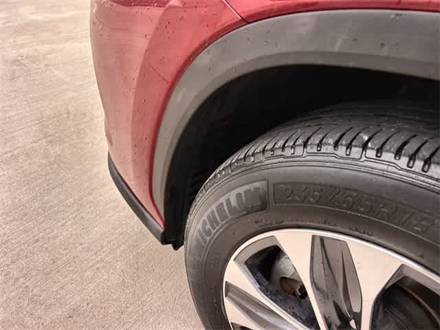 Thumbnail: 2021 Toyota Highlander - 23