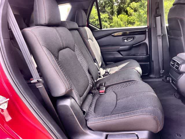 Thumbnail: 2025 Honda Pilot - 14