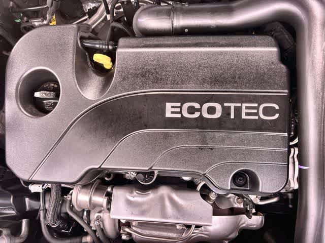 Thumbnail: 2022 Chevrolet Equinox - 10