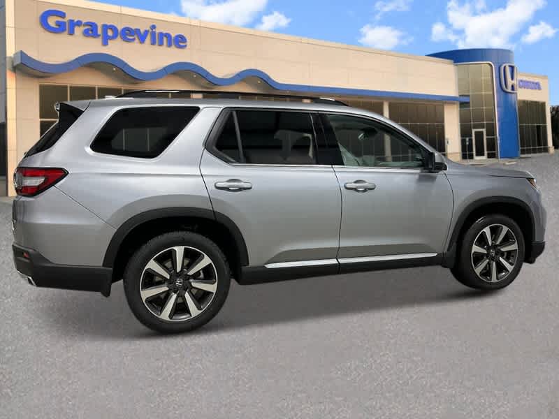 Thumbnail: 2025 Honda Pilot - 9