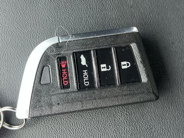 Thumbnail: 2025 Acura ADX - 21