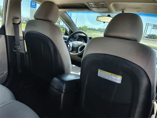 Thumbnail: 2014 Hyundai Elantra - 13