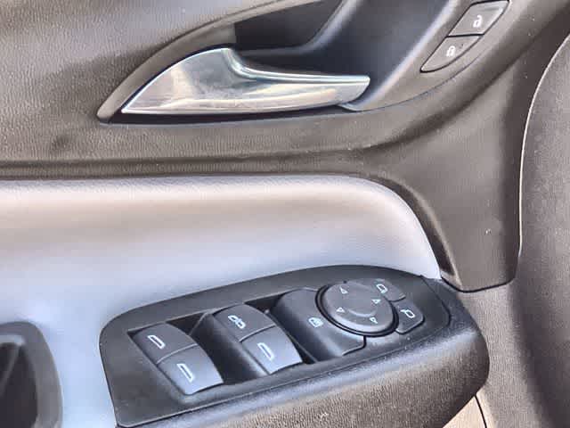 Thumbnail: 2024 Chevrolet Equinox - 30