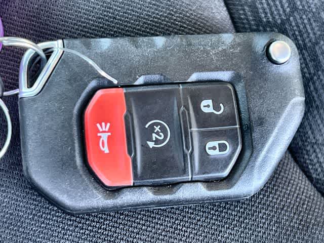 Thumbnail: 2023 Jeep Wrangler - 21