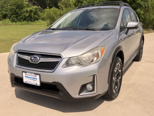 Thumbnail: 2017 Subaru Crosstrek - 2
