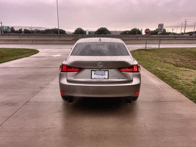 Thumbnail: 2015 Lexus IS - 6